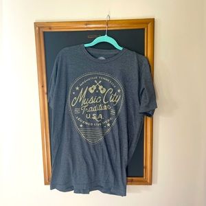 Nashville Graphic Tee